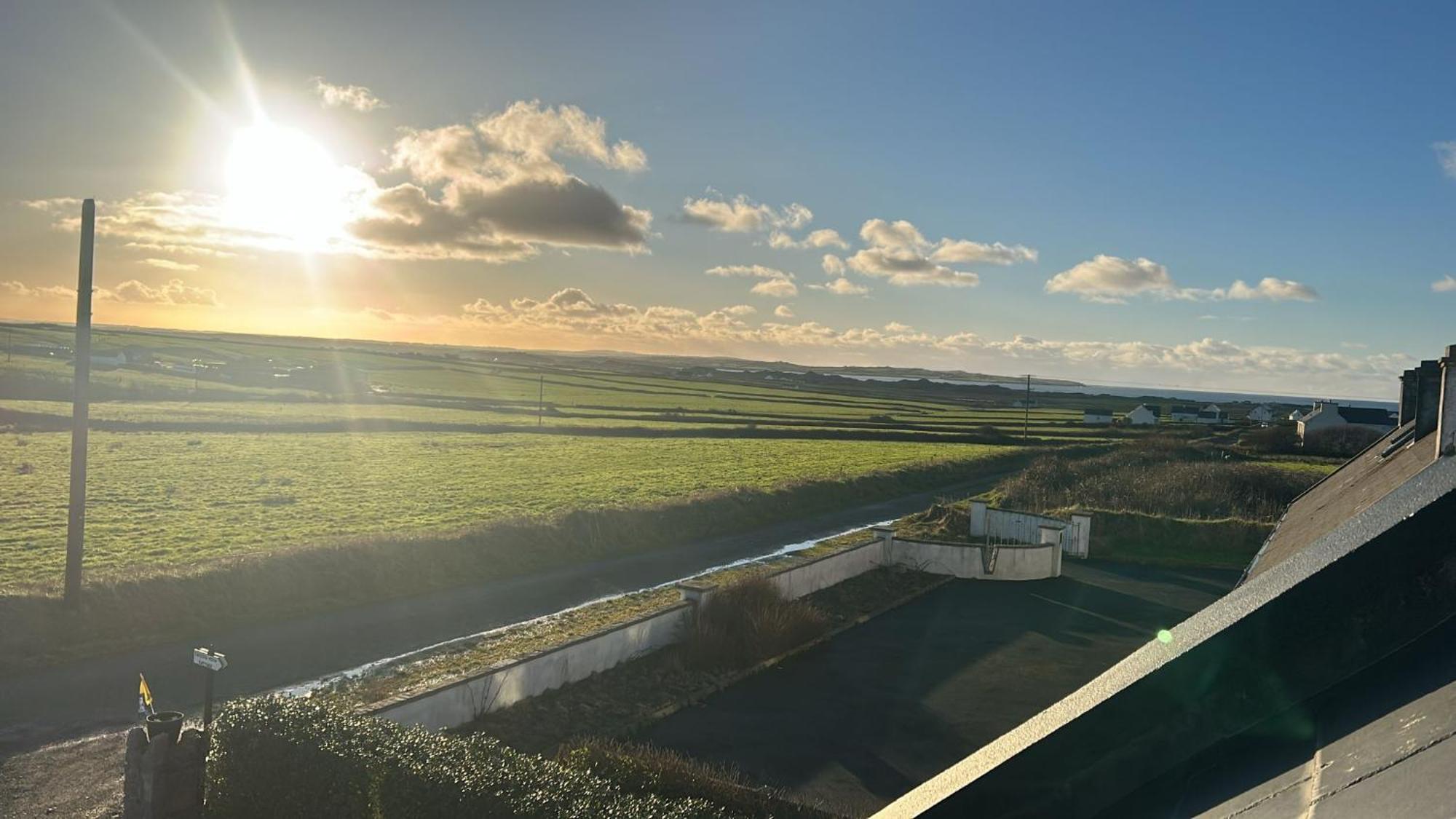 Coastal View Cottage Mullagh  외부 사진